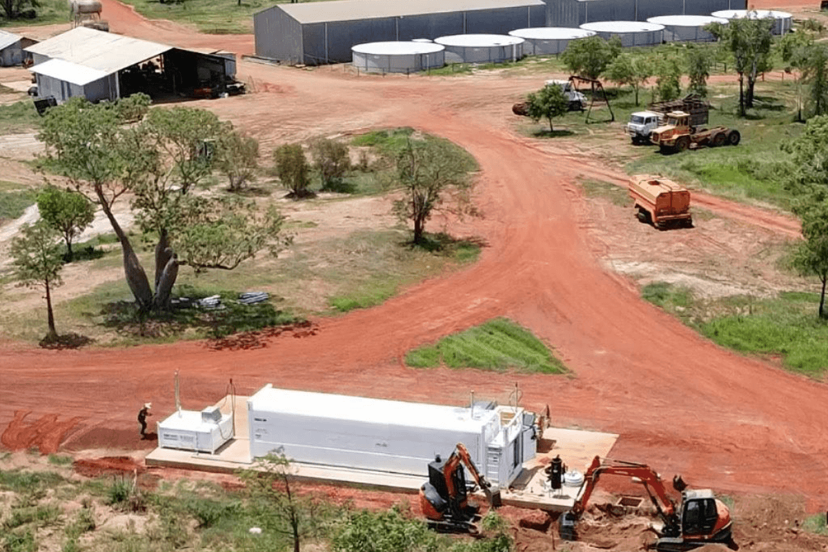 Bullo Station refuelling project. Fuel Tank installations